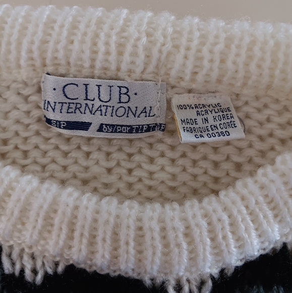 Vintage Club International Knit Sweater Women's Size Small - Picture 10 of 14
